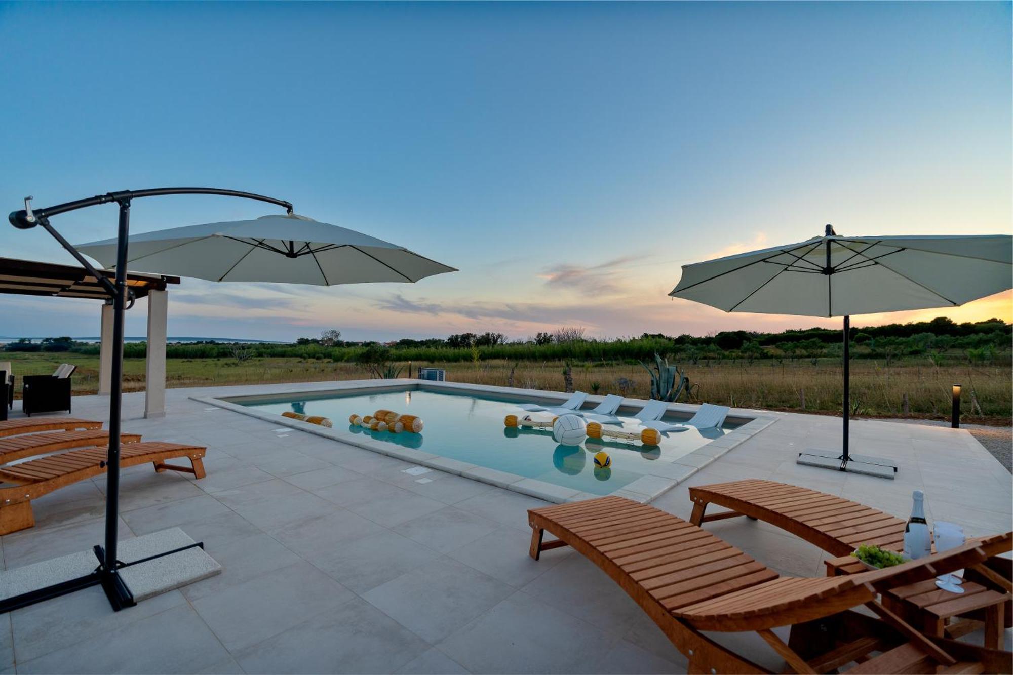 Villa Slatina Near Zrce Beach Novalja Zewnętrze zdjęcie